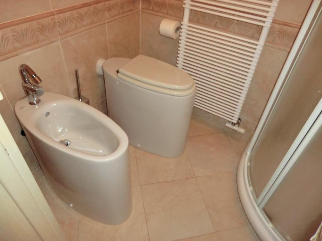 Doctor House Desenzano Daire Desenzano del Garda Dış mekan fotoğraf