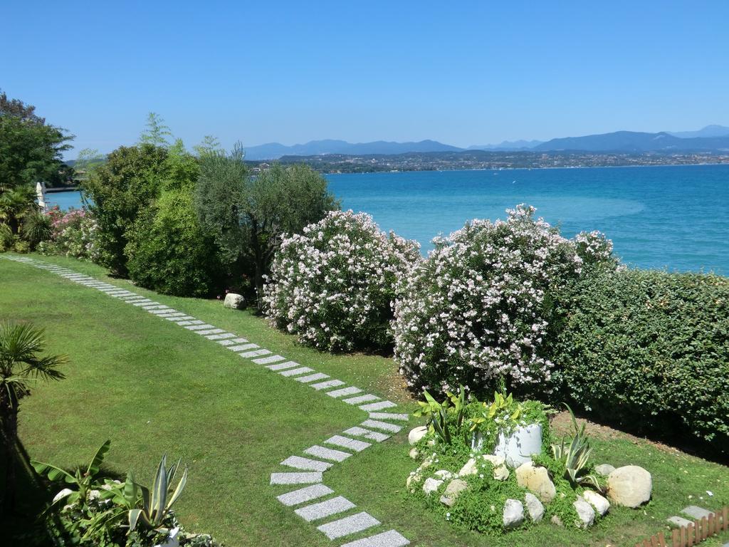 Doctor House Desenzano Daire Desenzano del Garda Dış mekan fotoğraf